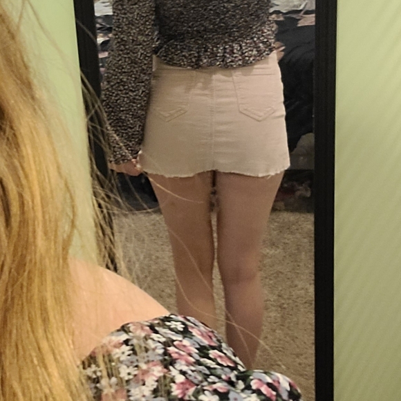 Brandy Melville Skirt - Picture 8 of 8